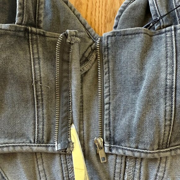 PrettyLittleThing Washed Grey Dip Hem Denim Corset Top Size 6 Bustier Bust Cup - Picture 5 of 9